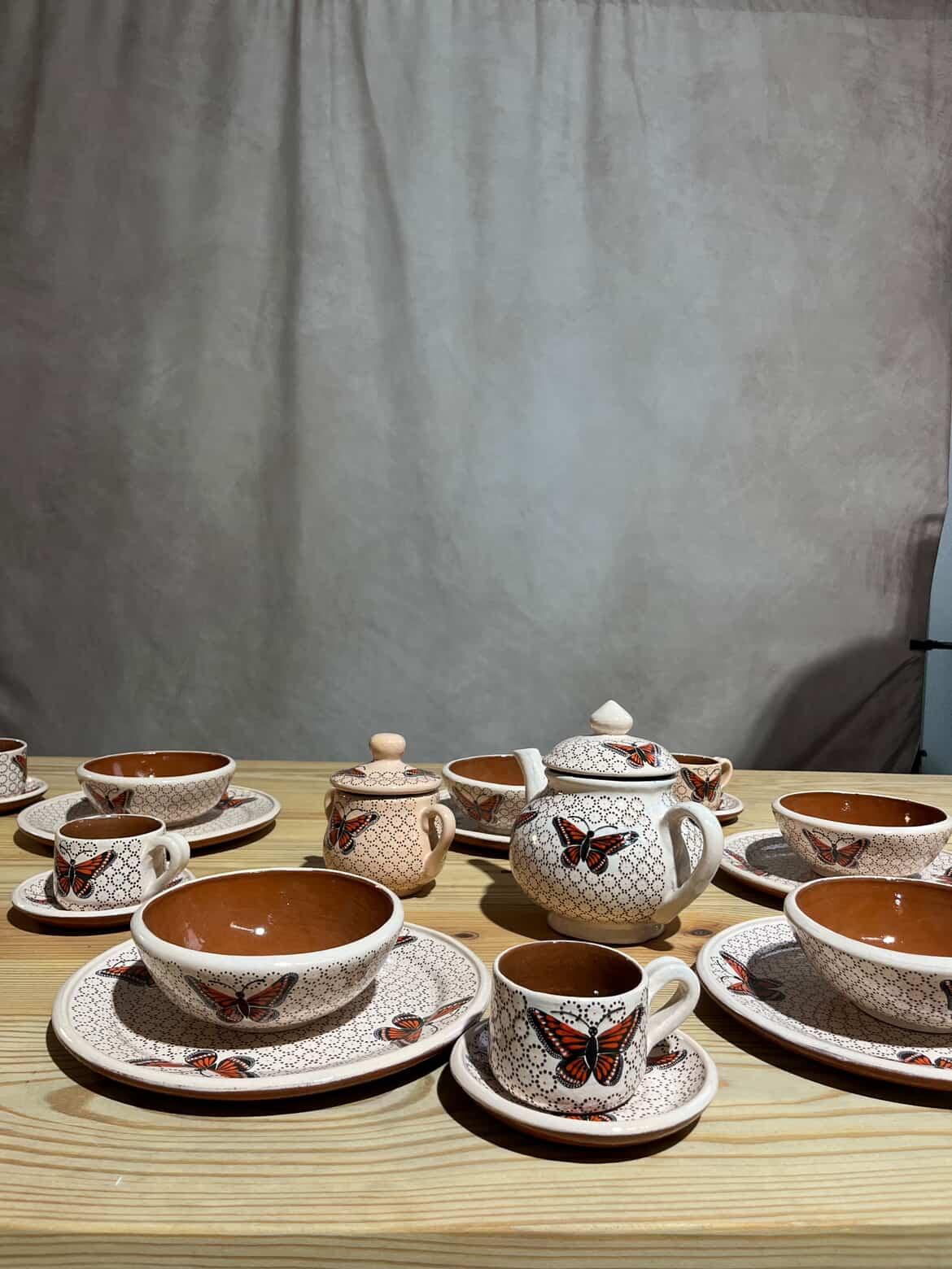 Vajilla monarca capula